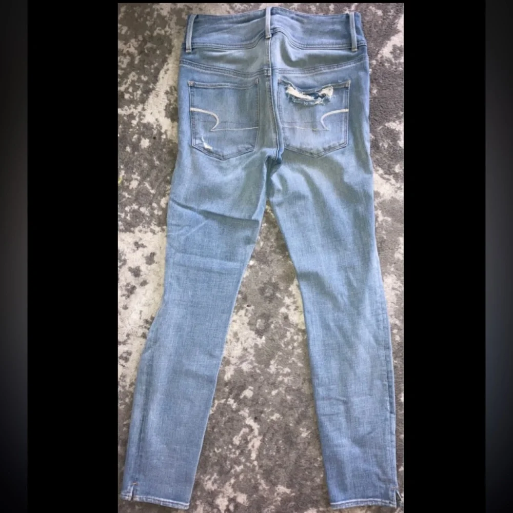 American Eagle Jeans - Picture 4 of 5
